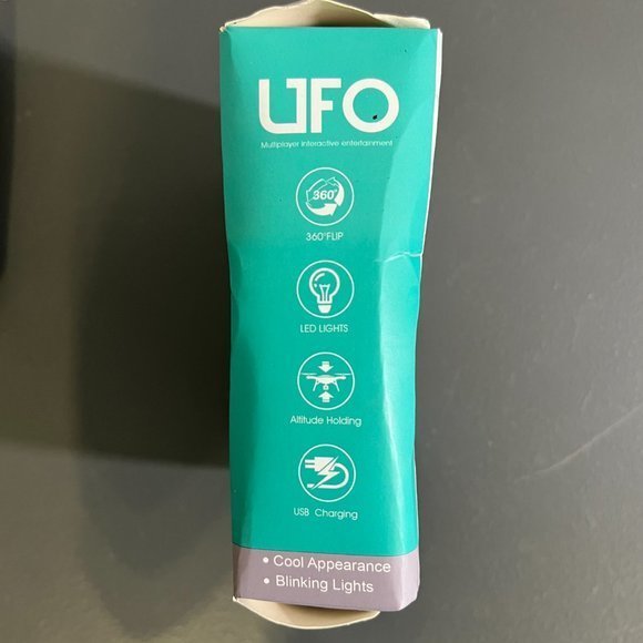 NWB UFO Metallic Blue Flying UFO Toy - Picture 3 of 6